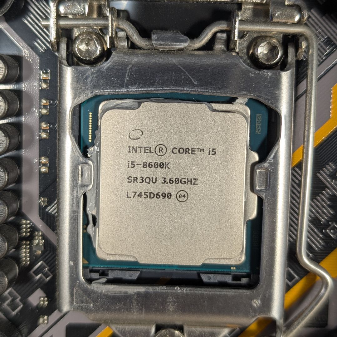 CPU, MoBo, RAM, & SSD Combo | Intel i5-8600K, Z370, 16GB (3866 MHz), & 250GB SSD with Windows 11 Pro Activated
