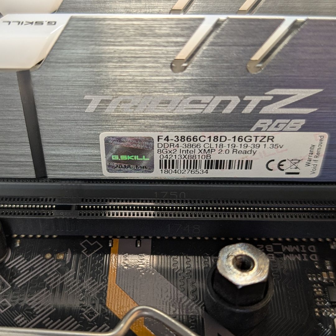 CPU, MoBo, RAM, & SSD Combo | Intel i5-8600K, Z370, 16GB (3866 MHz), & 250GB SSD with Windows 11 Pro Activated