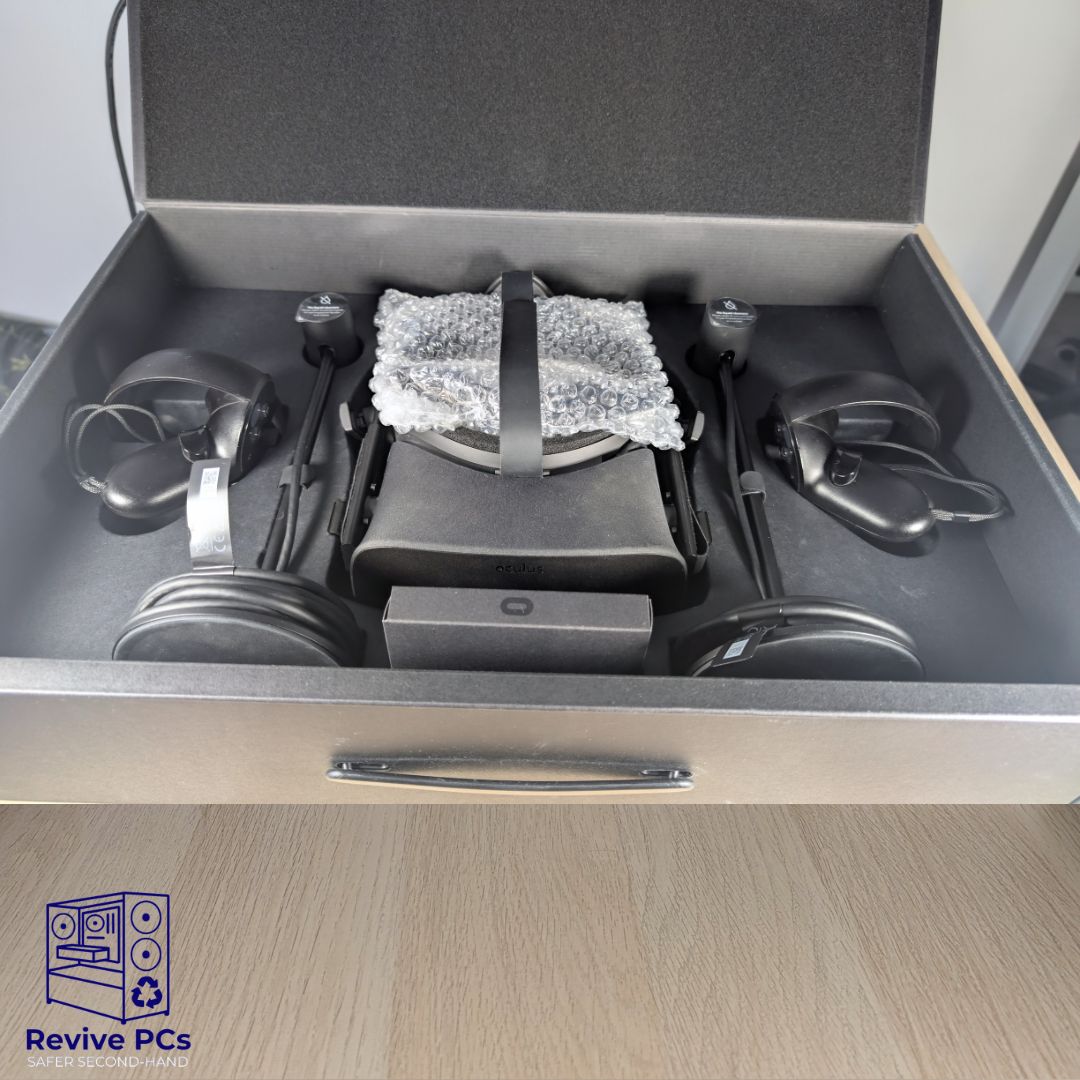 Oculus Rift CV1 - Complete set + 3rd sensor