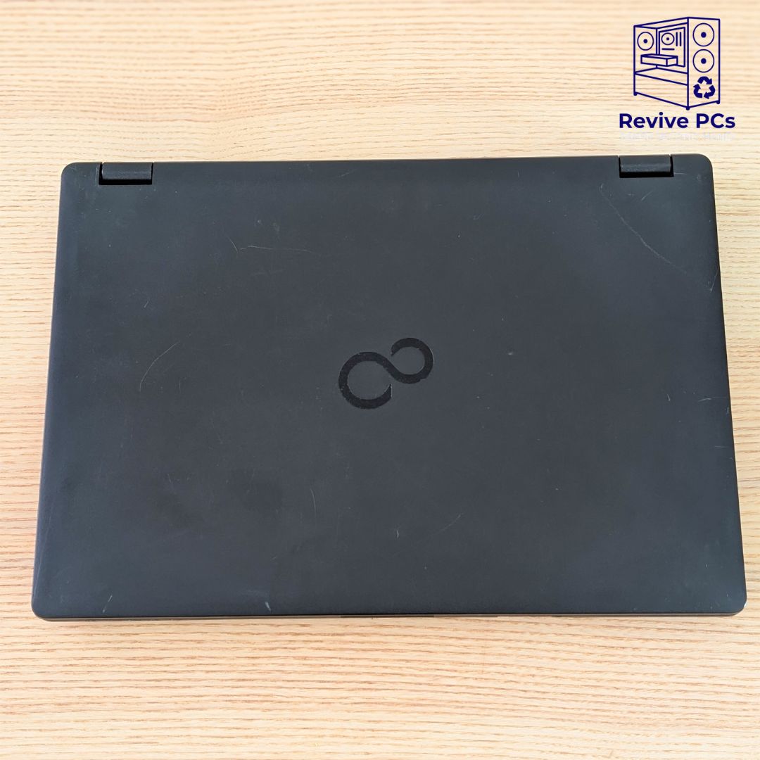 Fujitsu E548 | i5-8250U / 8GB RAM / 250GB SSD | NEW BATTERY
